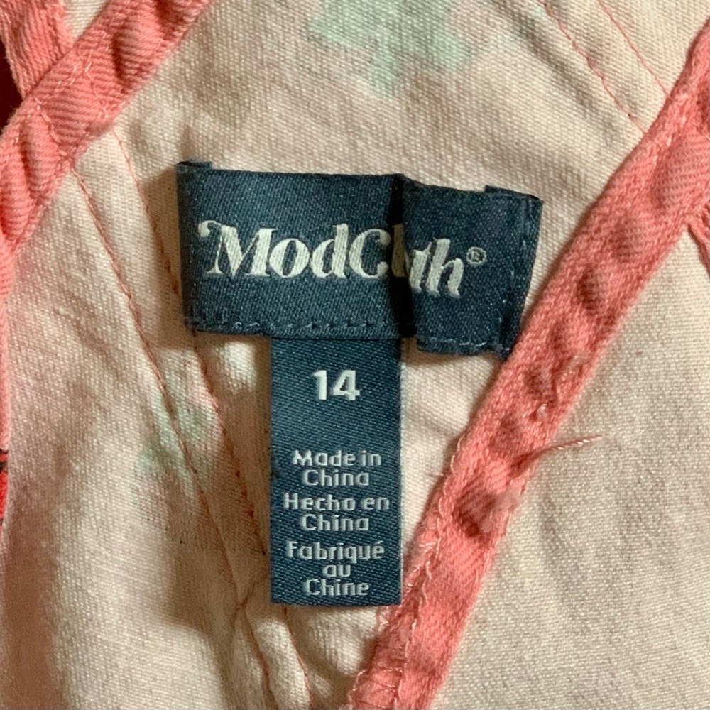 Modcloth Strawberry overalls - Picture 4 of 4
